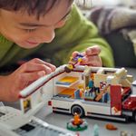 LEGO---City-Great-Vehicles---Motorhome-de-Aventuras-Festivas---60454-11