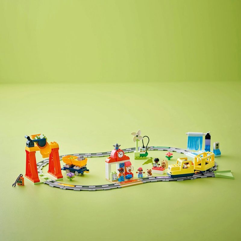 LEGO---DUPLO-Town---Grande-Trem-Comunitario-Interativo---10428-4