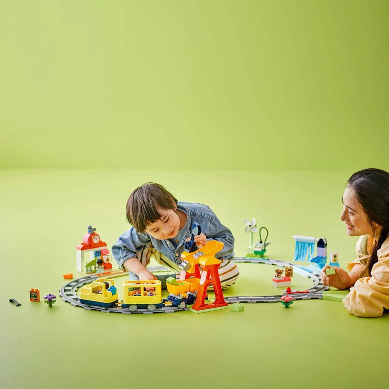LEGO---DUPLO-Town---Grande-Trem-Comunitario-Interativo---10428-5
