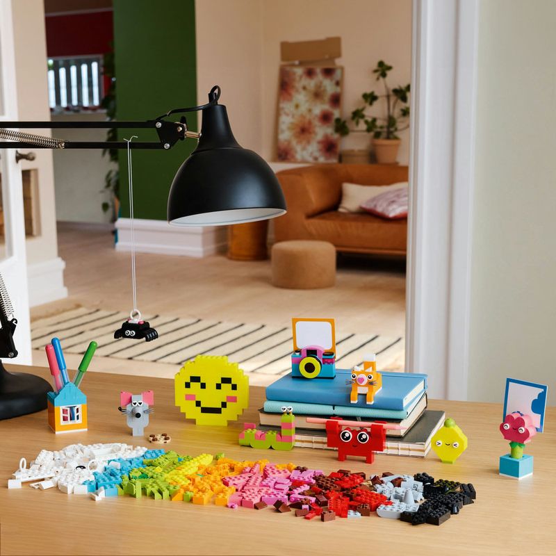 LEGO---LEGO-Classic---Caixa-Criativa-Feliz---11042-4