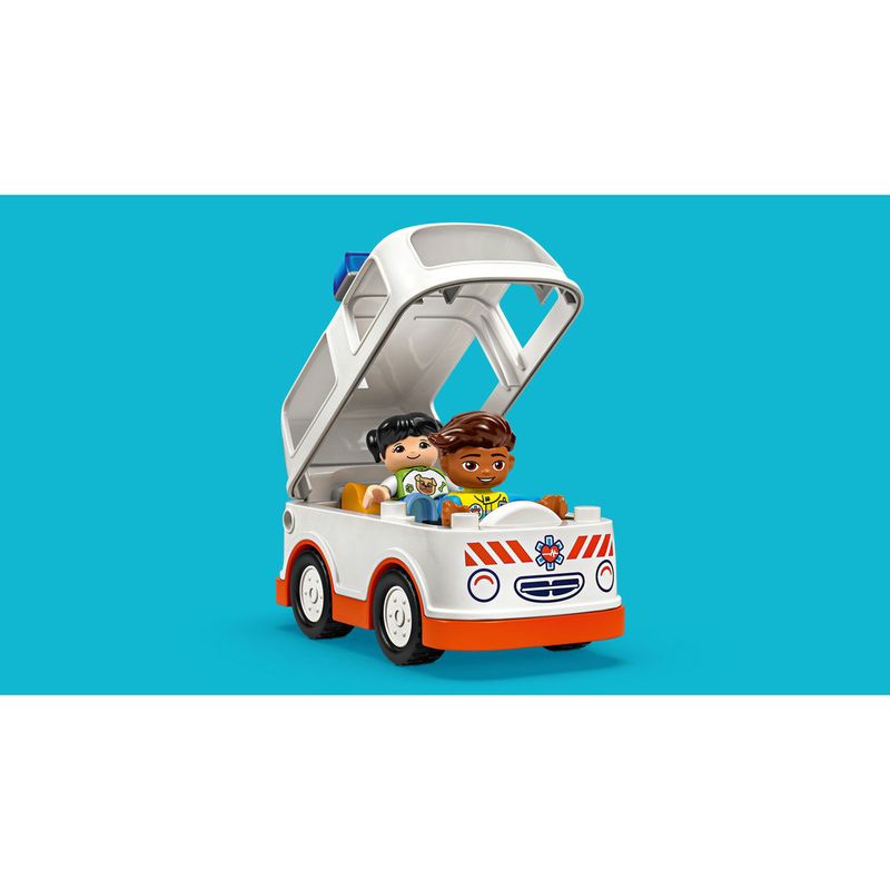 LEGO---Duplo-Town---Ambulancia-e-Motorista---10447-13