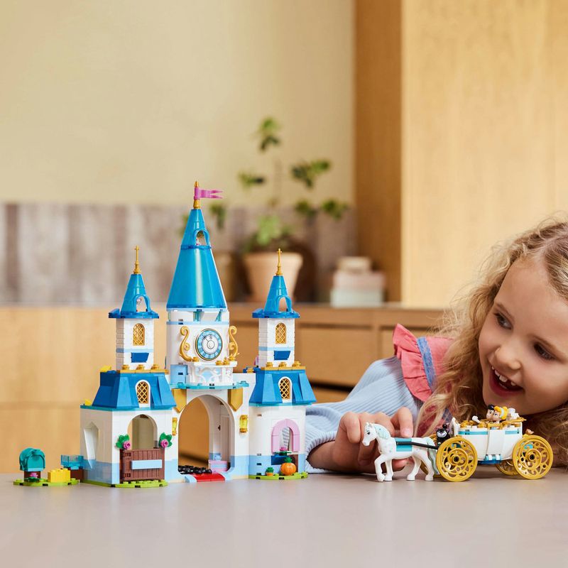 LEGO---Disney-Princess---Castelo-e-Carruagem-a-cavalo-da-Cinderela---43275-5