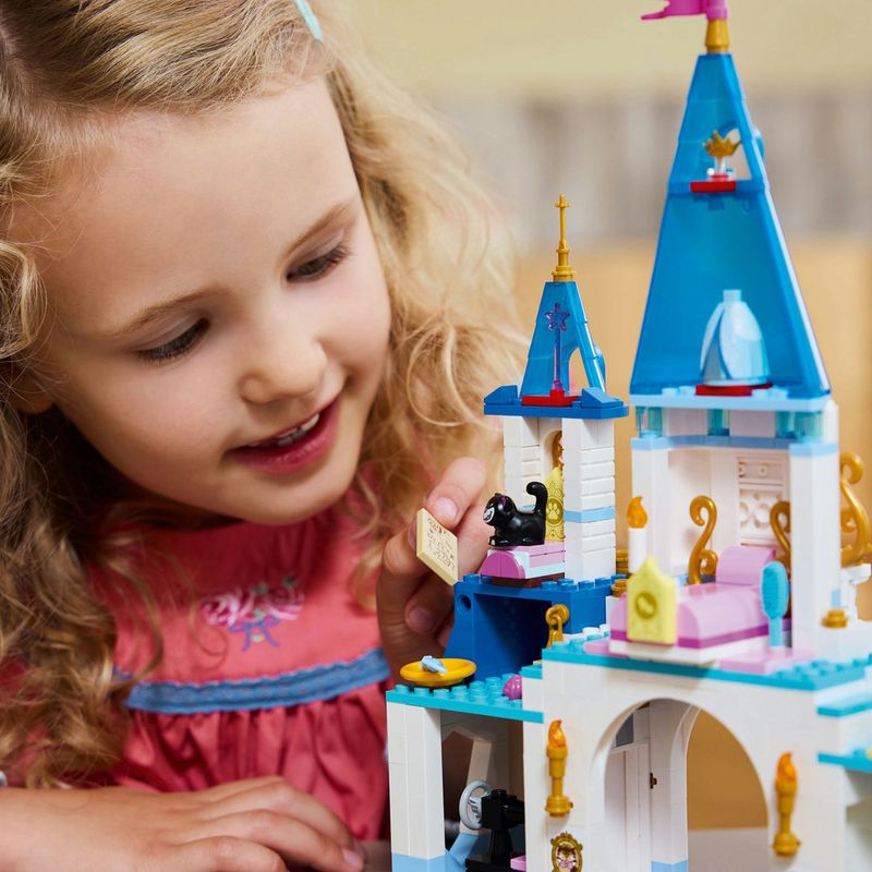 LEGO---Disney-Princess---Castelo-e-Carruagem-a-cavalo-da-Cinderela---43275-8