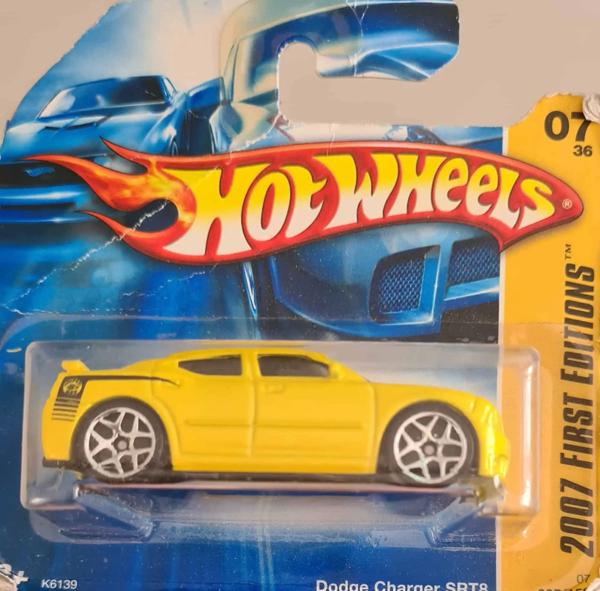 Embalagem danificada* Hot Wheels First Editions - Dodge Charger
