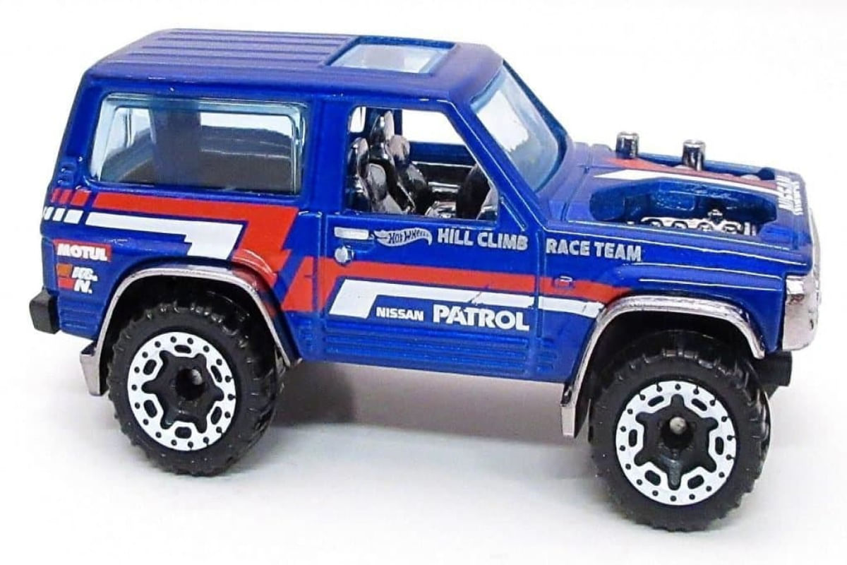 Hot Wheels J-Imports - Nissan Patrol Custom - Ri Happy