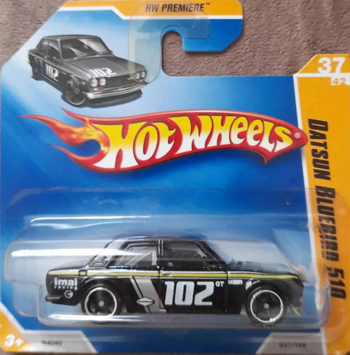 Hot Wheels Premiere - Datsun Bluebird 510 - Ri Happy