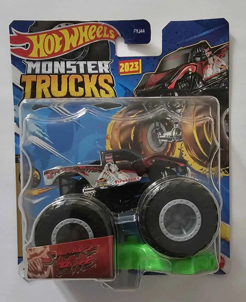 17365970401757
