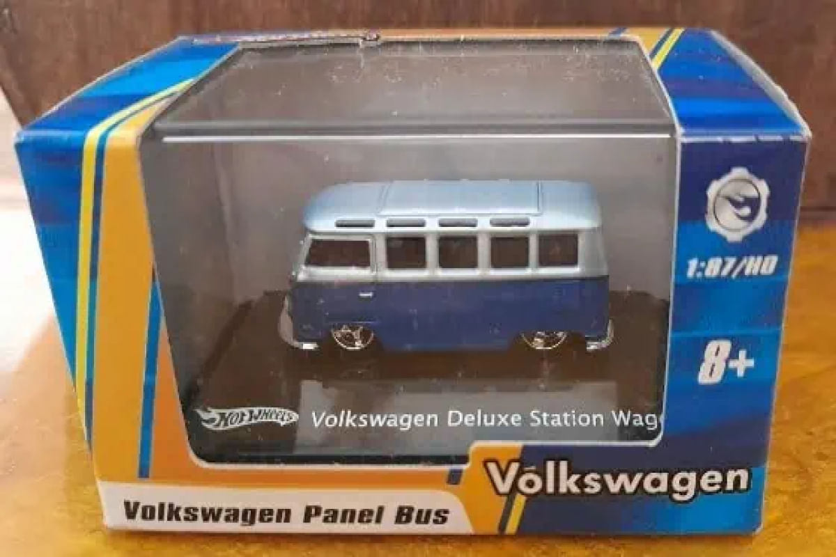 Hot Wheels 1/87- Volkswagen Panel Bus (VW Deluxe Station Wagon