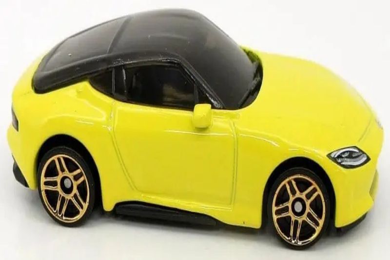 Hot Wheels Factory Fresh - Nissan Z Proto - Ri Happy