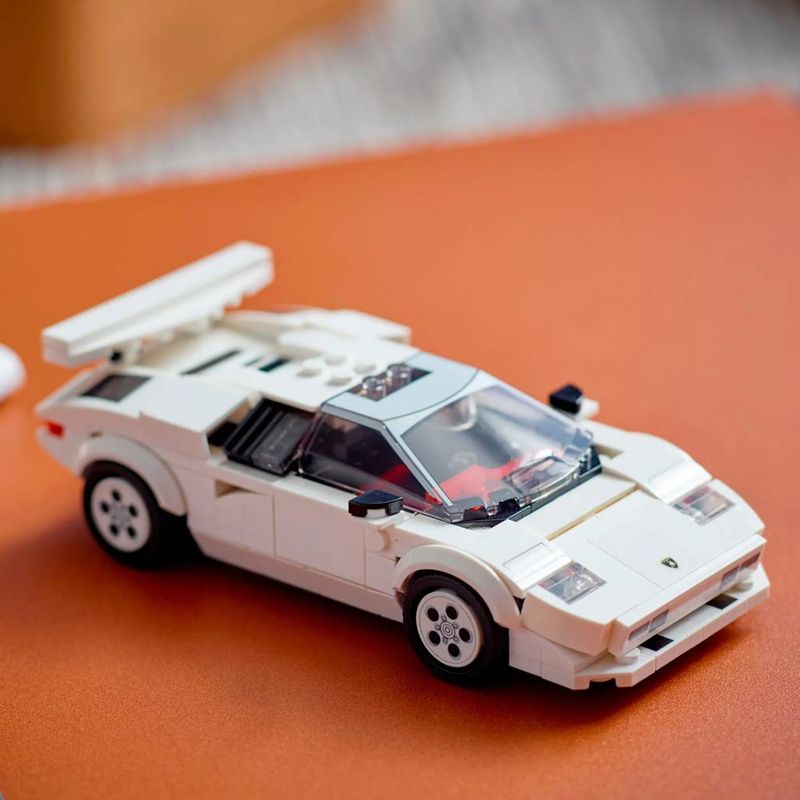 LEGO---Speed-Champions---Lamborghini-Countach---76908-5