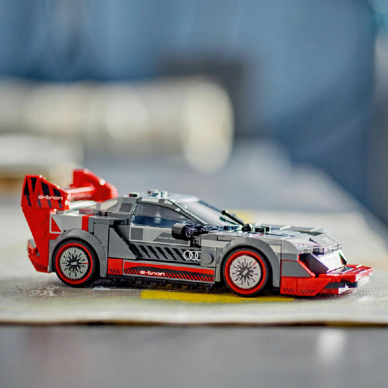 Lego---Speed-Champions---Carro-de-Corrida-Audi-S1-e-tron-quattro---76921-5