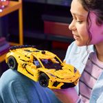 LEGO---Technic---Chevrolet-Corvette-Stingray---42205-12