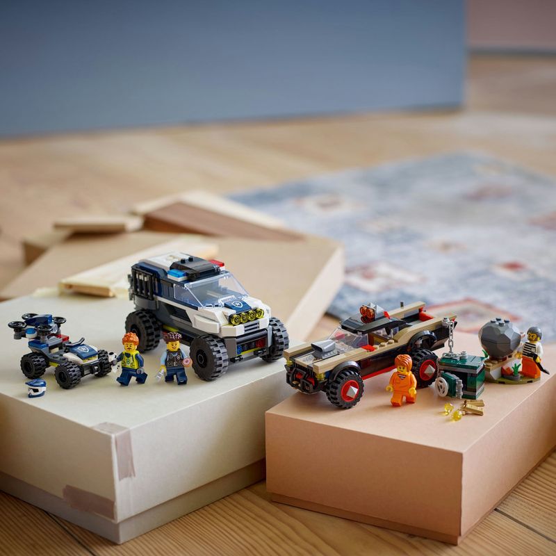 LEGO---City-Great-Vehicles---Perseguicao-de-Carro-da-Policia-Off-Road---60449-4