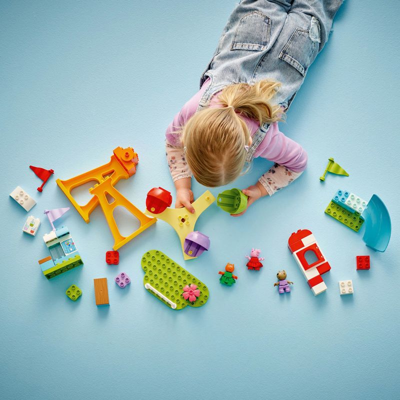 LEGO---DUPLO-Peppa-Pig---Feira-de-Diversoes---10453-7