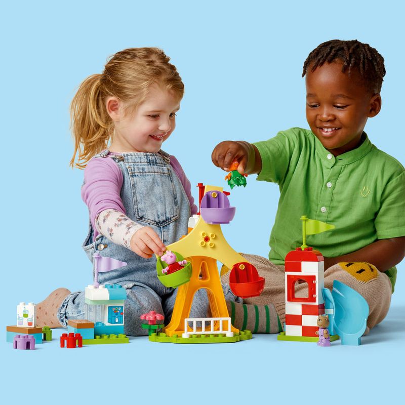 LEGO---DUPLO-Peppa-Pig---Feira-de-Diversoes---10453-9