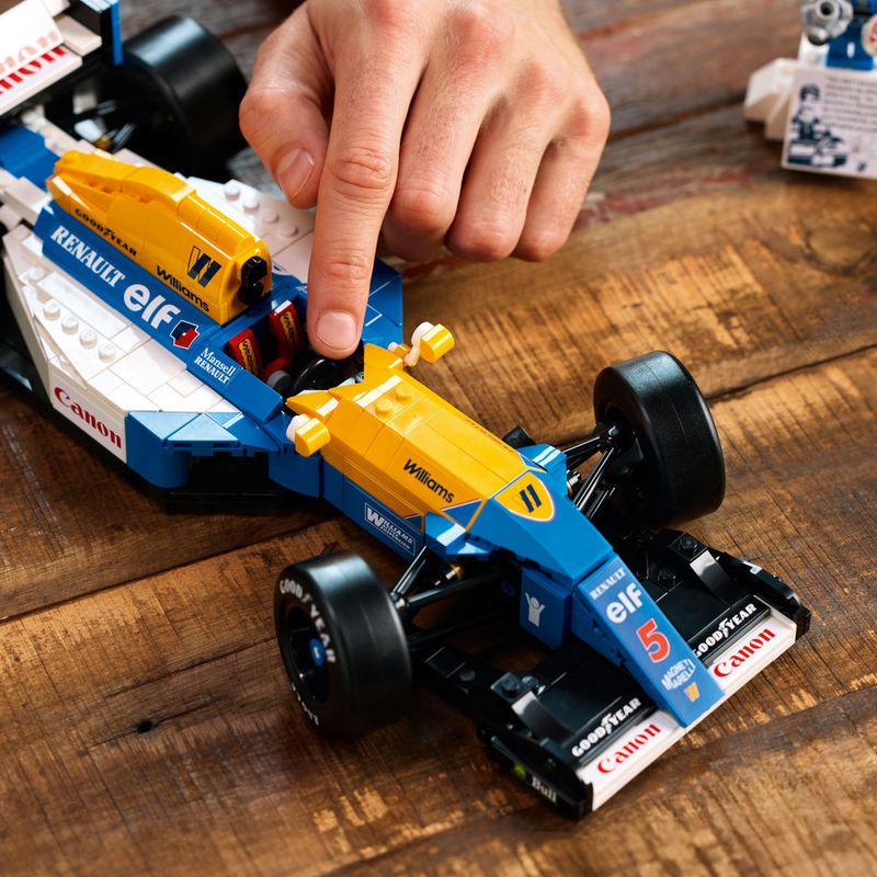 LEGO---Icons---Williams-Racing-FW14B-e-Nigel-Mansell---10353-3