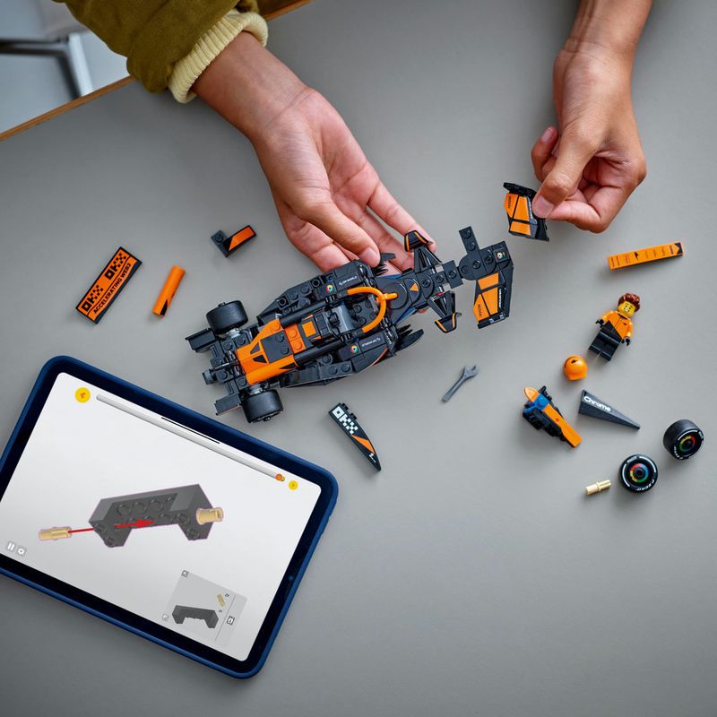 LEGO---Speed-Champions---Carro-de-Corrida-McLaren-F1-Team-MCL38---77251-3