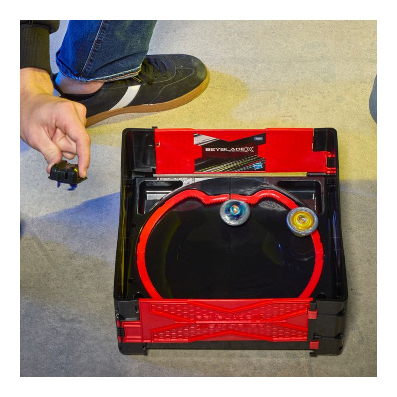 Beyblade-X-Arena-Beystadium-Fechar-e-Levar---Hasbro-8