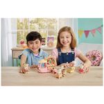 Sylvanian-Families---Van-de-Donuts---Epoch-10