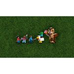 LEGO---Minecraft---Ringue-de-Luta-na-Mansao-da-Mata---21272-13