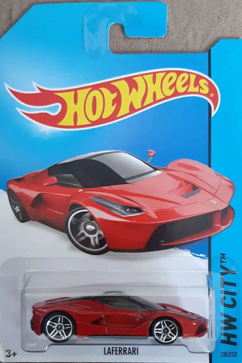 ホットウィール　LAFERRARI Embalagem danificada* Hot Wheels City - Laferrari - Ri Happy