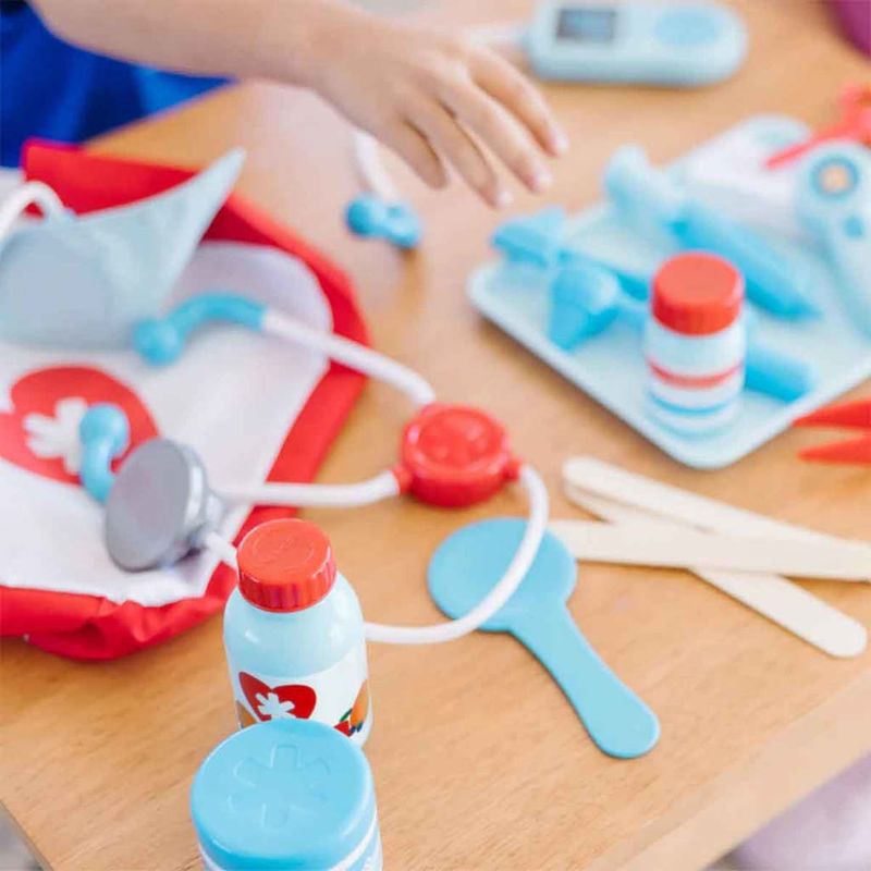 Playset-Clinica-Medica---Melissa---Doug---Sunny-9