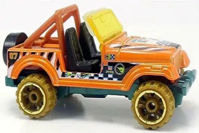 Embalagem danificada* *T-Hunt* Hot Wheels Off-Road Jeep CJ-7