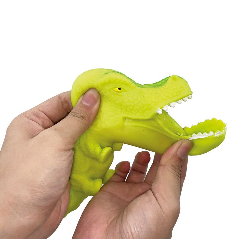 Figura-de-Acao---Dinossauro-de-Borracha-Stick---Sortida---Toyng-7