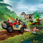 LEGO---Jurassic-World---Fuga-Off-Road-do-Raptor---76972-12
