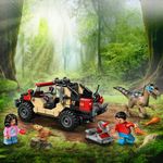 LEGO---Jurassic-World---Fuga-Off-Road-do-Raptor---76972-14