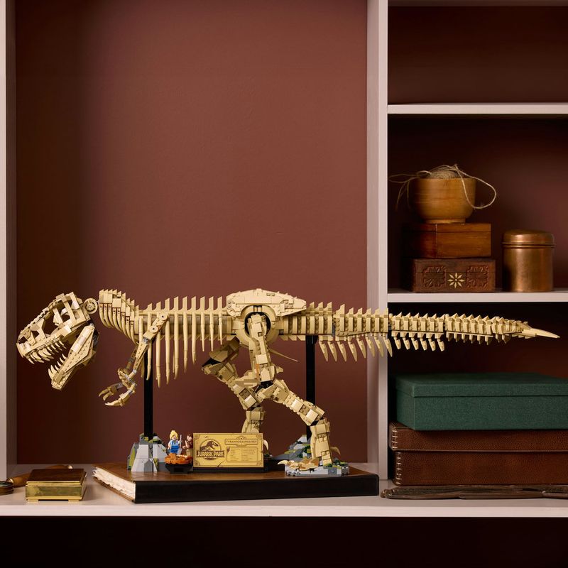 LEGO---Jurassic-World---Fosseis-de-Dinossauros--Tyrannosaurus-rex---76968-4