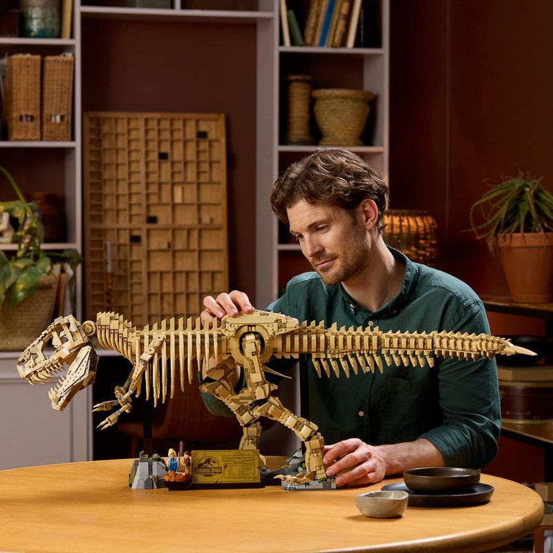 LEGO---Jurassic-World---Fosseis-de-Dinossauros--Tyrannosaurus-rex---76968-5