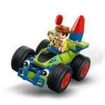 LEGO---Disney-Pixar---Trem-e-Carro-RC-Comemorativos-de-Toy-Story---43264-11