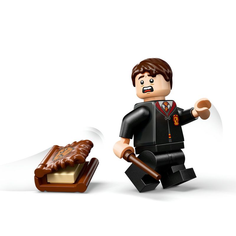 LEGO---Harry-Potter---O-Livro-Monstruoso-dos-Monstros---76449-10