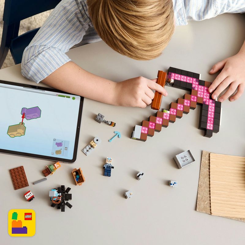 LEGO---Minecraft---A-Mina-da-Picareta---21277-11