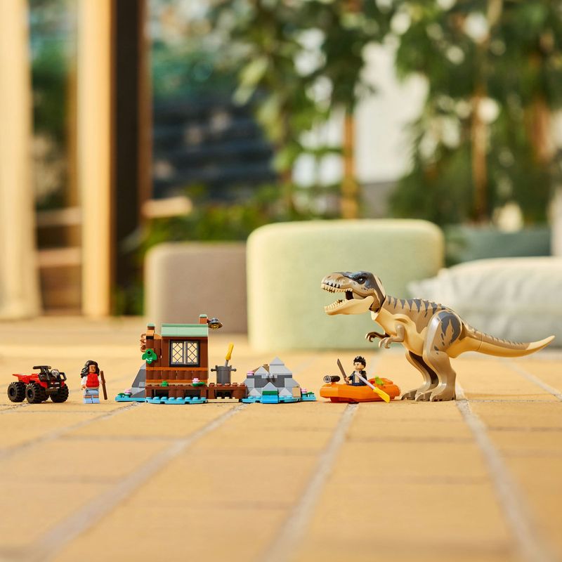 LEGO---Jurassic-World---Fuga-no-Rio-do-T-rex---76975-4