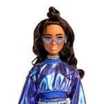 Boneca---Barbie---Deluxe---Cabelo-Castanho---Conjunto-Azul-Metalico---Mattel-4