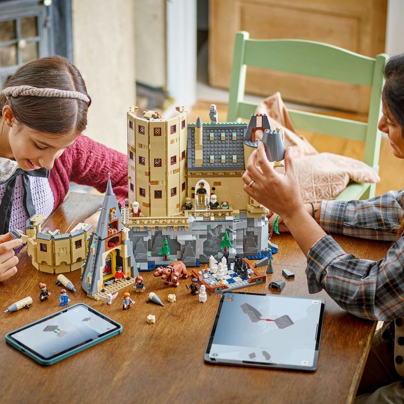 LEGO---Harry-Potter---O-Castelo-de-Hogwarts--A-Torre-Central---76454-3