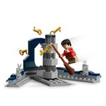 LEGO---Harry-Potter---O-Castelo-de-Hogwarts--A-Torre-Central---76454-10
