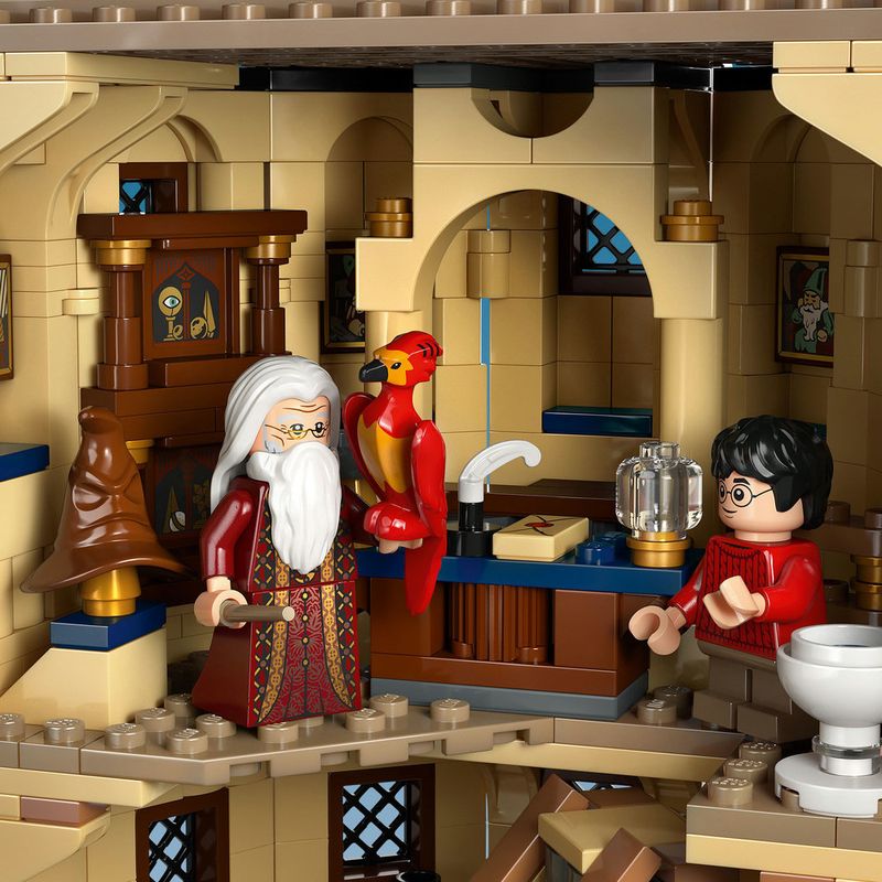 LEGO---Harry-Potter---O-Castelo-de-Hogwarts--A-Torre-Central---76454-15