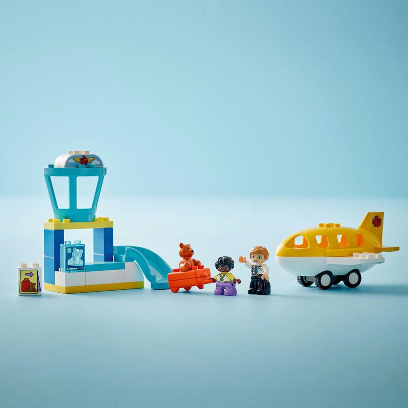 LEGO---DUPLO-Town---Primeira-Ida-ao-Aeroporto---10443-4