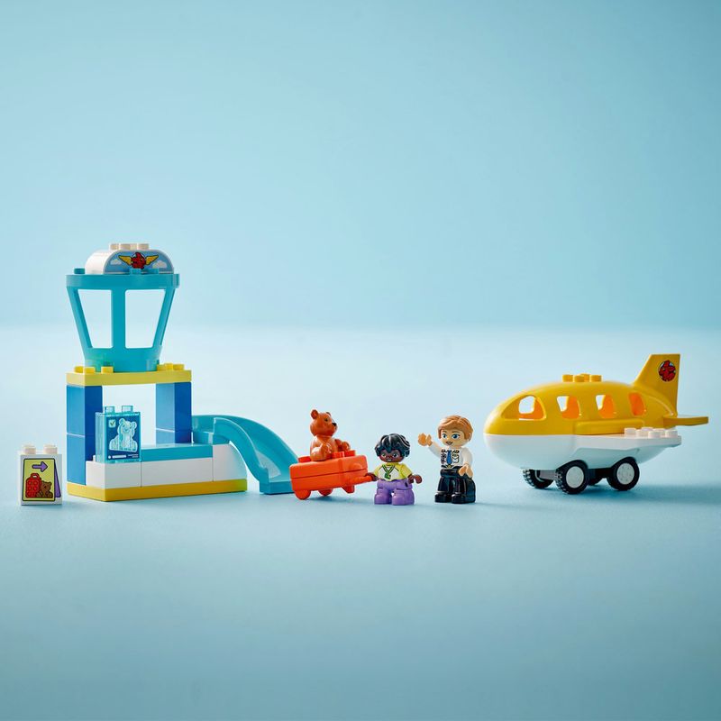 LEGO---DUPLO-Town---Primeira-Ida-ao-Aeroporto---10443-9