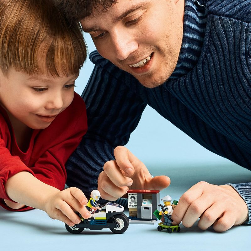 LEGO---City-Police---Perseguicao-Com-Motocicleta-Da-Policia---60455-5
