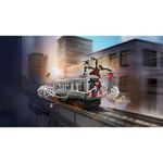 LEGO---Super-Heroes-Marvel---Cena-De-Homem-Aranha-Vs-Doc-Ock-No-Trem-Do-Metro---76321-7