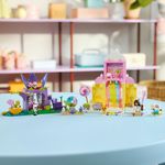 LEGO---Gabby-S-Dollhouse---Montanha-Dos-Doces-E-Jardim-Dos-Gatinhos---11205-4