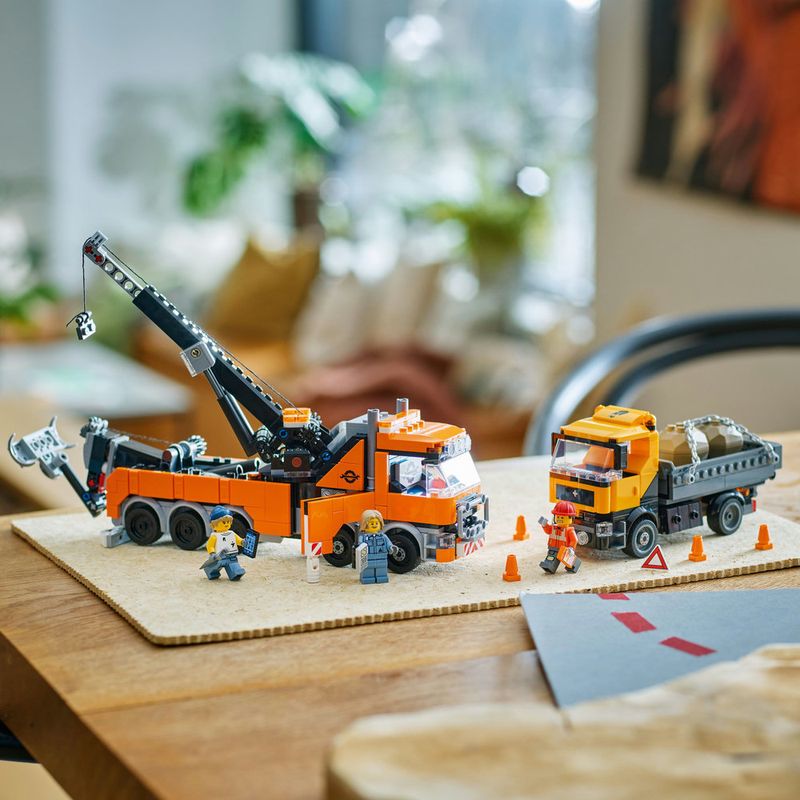 LEGO---City-Big-Vehicles---Caminhao-De-Reboque-Pesado-Com-Guindaste---60467-4