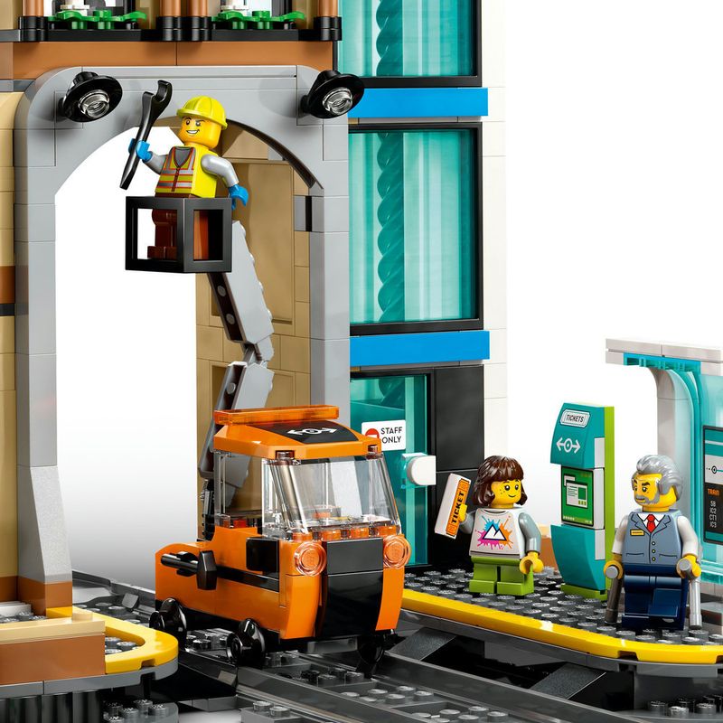 LEGO---City-Trains---Estacao-De-Trem-Central---60469-9