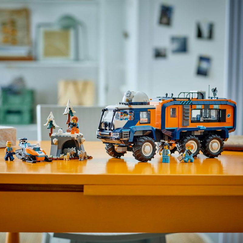 LEGO---City-Exploration---Caminhao-De-Laboratorio-Cientifico-Dos-Exploradores-Do-Artico---60471-4