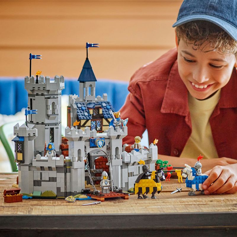 LEGO---Creator---Castelo-Medieval-com-Cavaleiros---31168-5