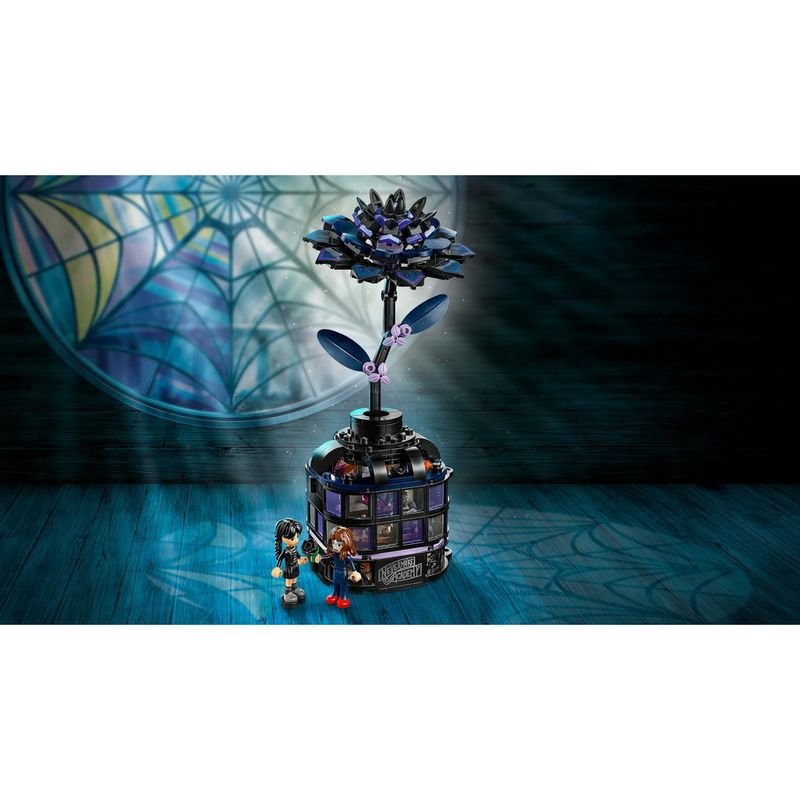 LEGO---Wandinha---Flor-De-Dalia-Negra---76784-7